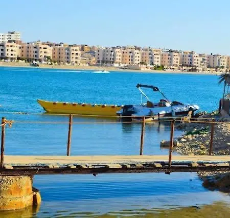 فيلا ترى البحر بقرية أندلسية مطروح بالتكييفات Mersa Matruh Exterior photo